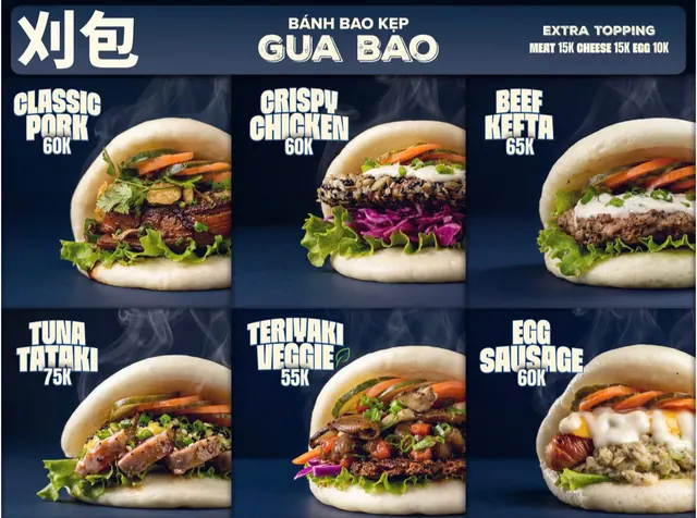 Bao Bao's gua bao menu board: Classic Pork 60K, Crispy Chicken 60K, Beef Kefta 65K, Tuna Tataki 75K, Teriyaki Veggie 55K, Egg Sausage 60K; extra meat 15K, cheese 15K, egg 10K
